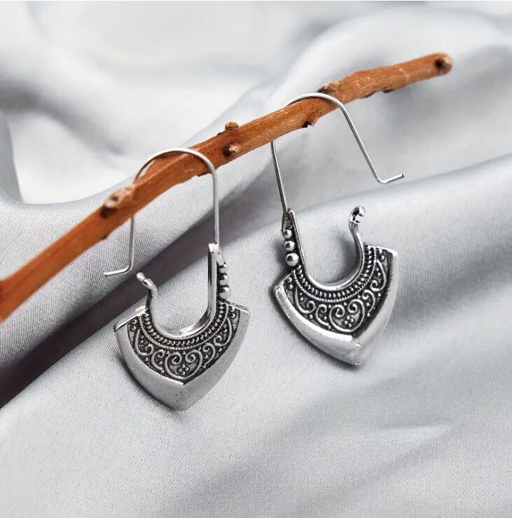 BRIGHTON BEACH Geometric Hoop Earrings