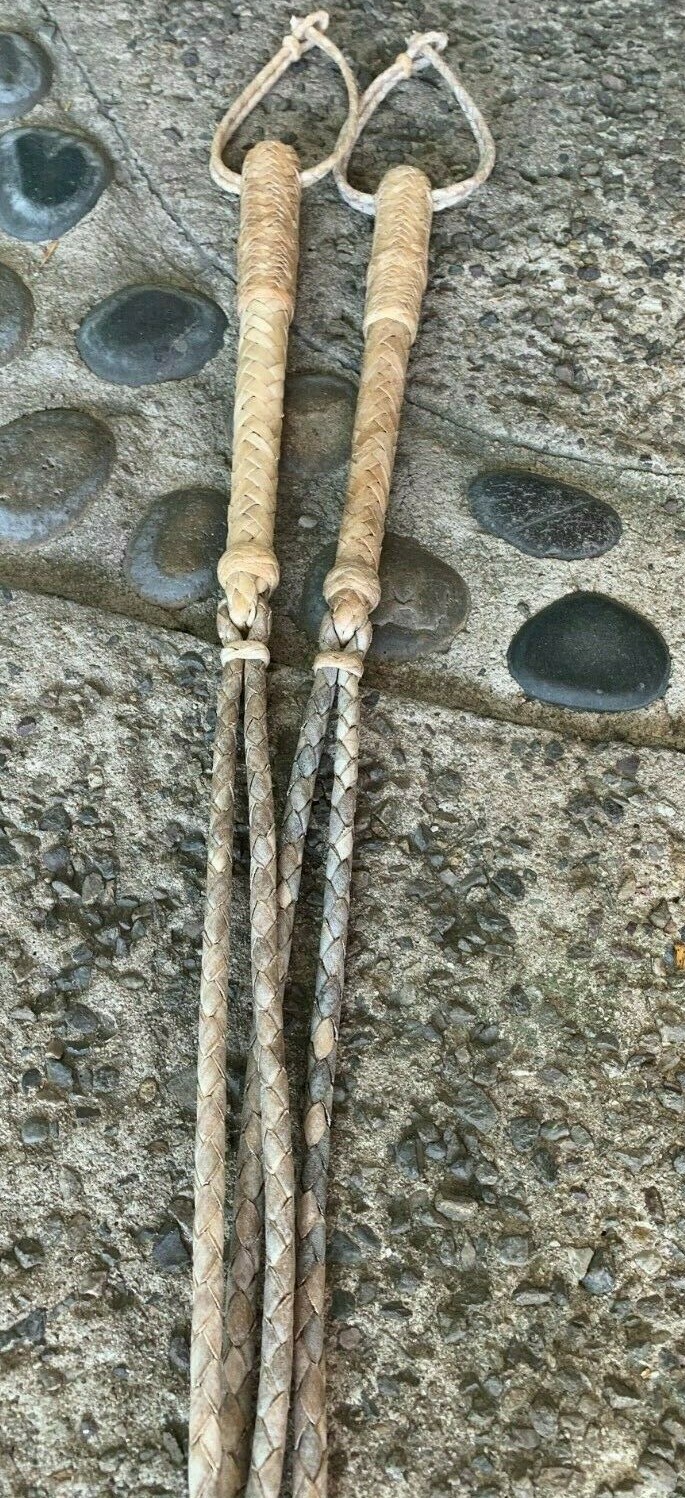SADDLE HORSE CUARTA CHARRA. CHICOTE MEXICANO DE CUERO. HORSE QUIRT. CHARRERIA