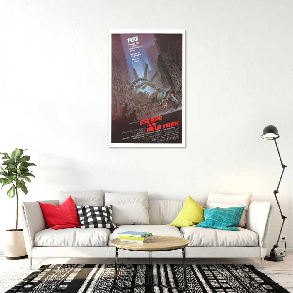 Escape From New York - Movie Poster / Print (Regular Style) (Size: 27" X 40")