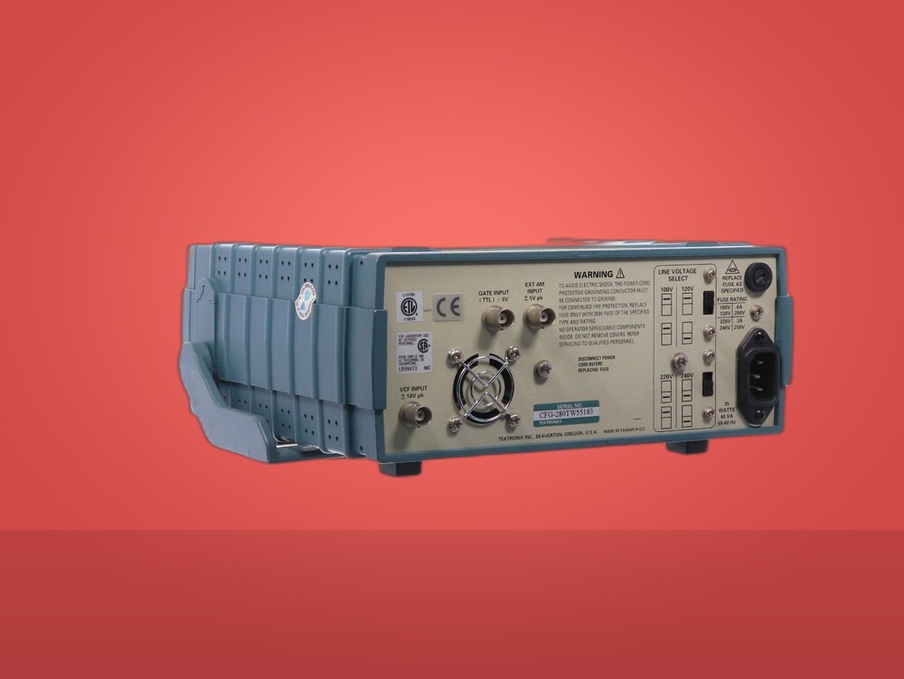 Tektronix CFG280 Function Generator