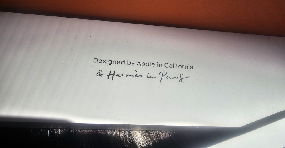 Apple Watch Hermès Original Box Set – Complete Packaging, Excellent Condition