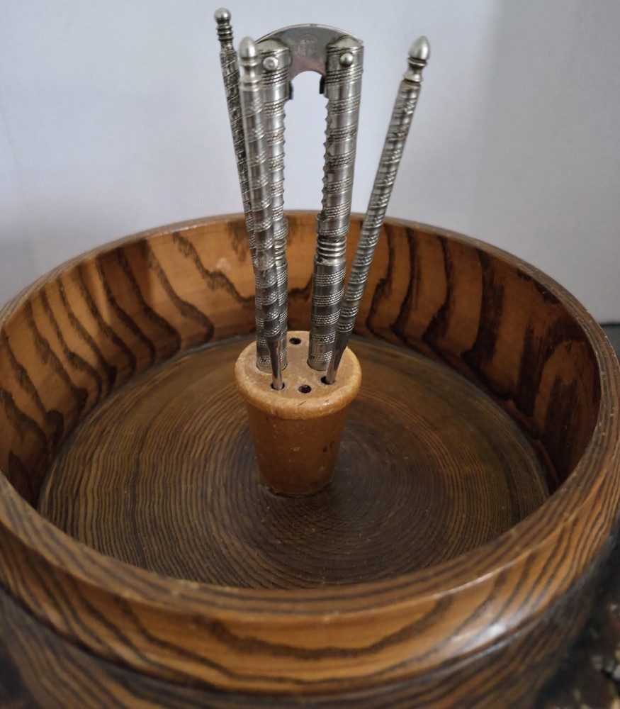 Wood Tree Bark Wooden Nutcracker Bowl Set With Nutcracker & 3 Picks