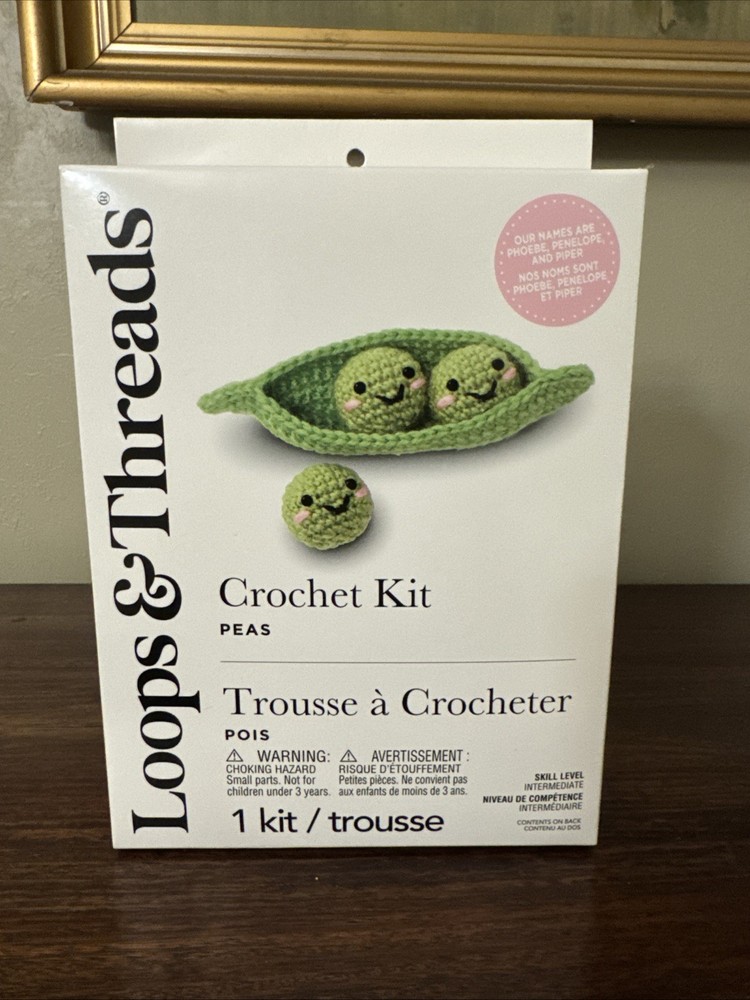 Loops And Threads Crochet Kit - Peas- New In Box