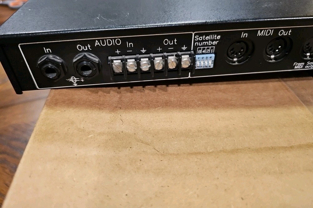 ART iEQ Smartcurve Programmable EQ with Midi Control, Rack Mount