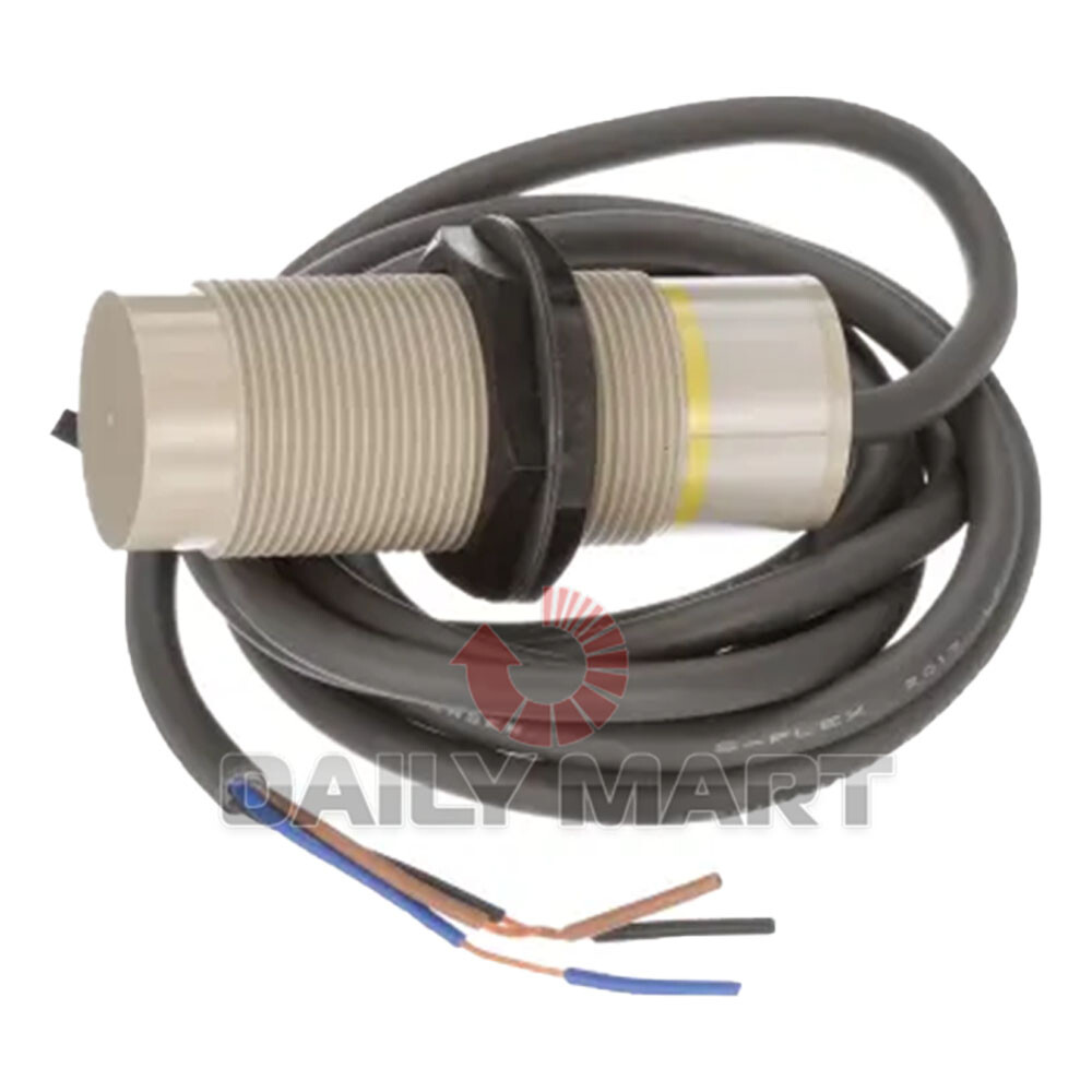 1PC OMRON E2K-X15ME1 Proximity Switch NEW