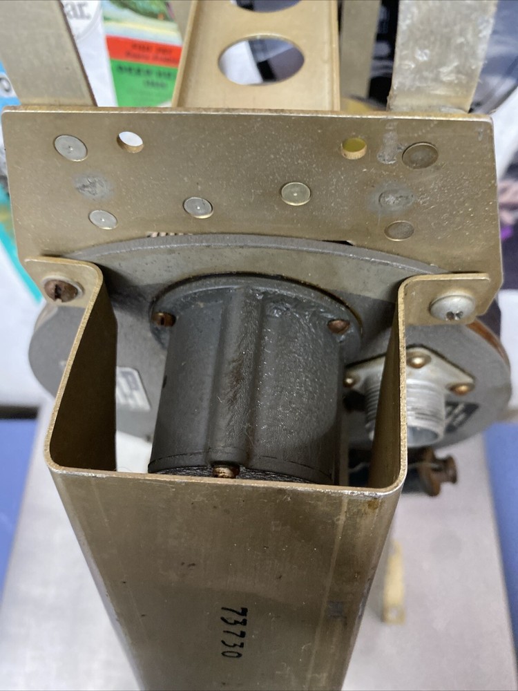 Ferro Dynamic Lear Revolving Loop Antenna 2320c Complete With Mount