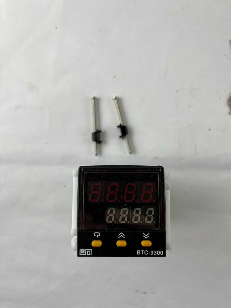 BrainChild BTC9300-411110 Digital PID Temperature Controller 48x48mm Fuzzy Logic