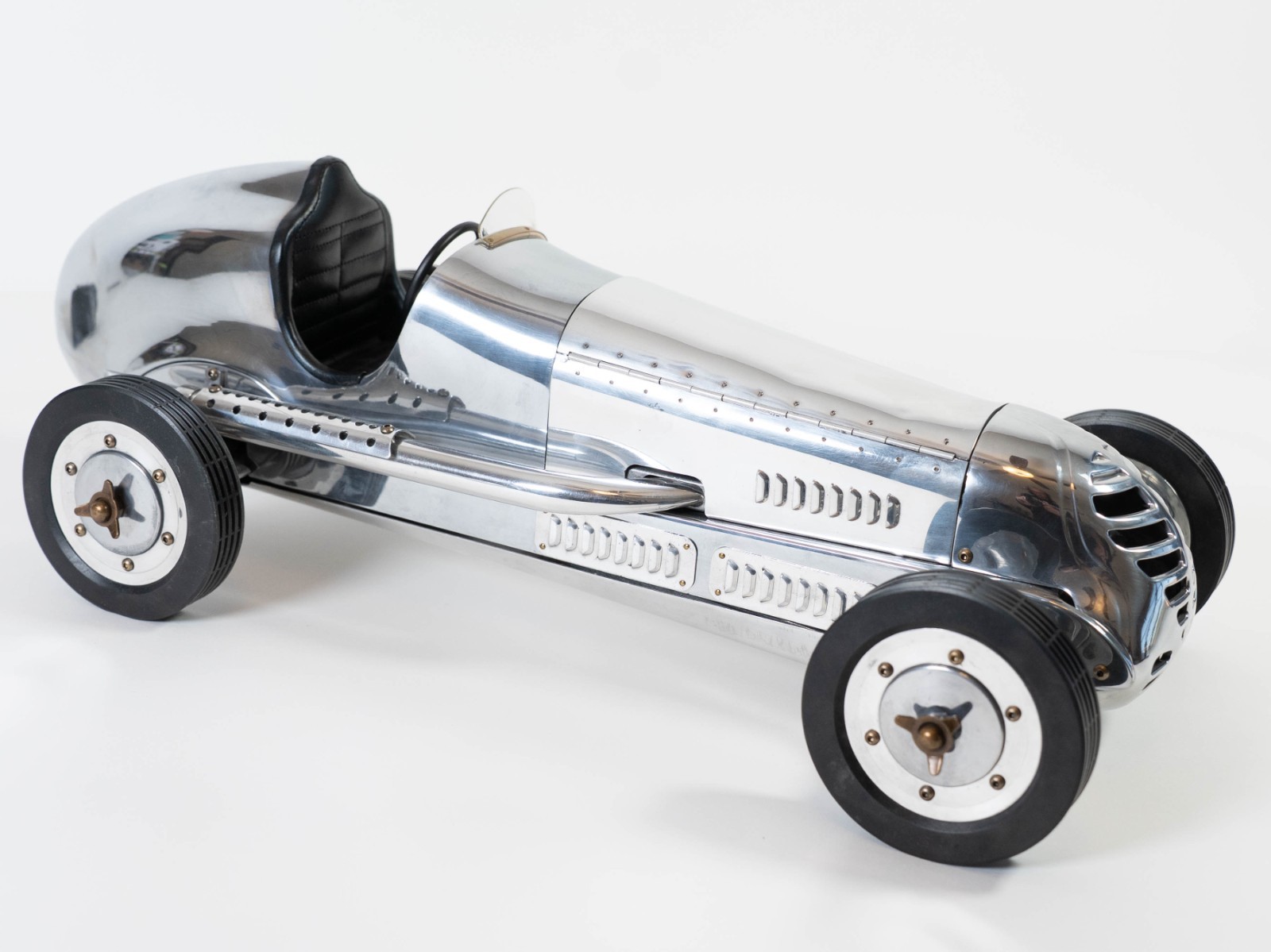 VINTAGE TETHER CAR RACING REPLICA. BB KORN, Authentic Models. Incredible!