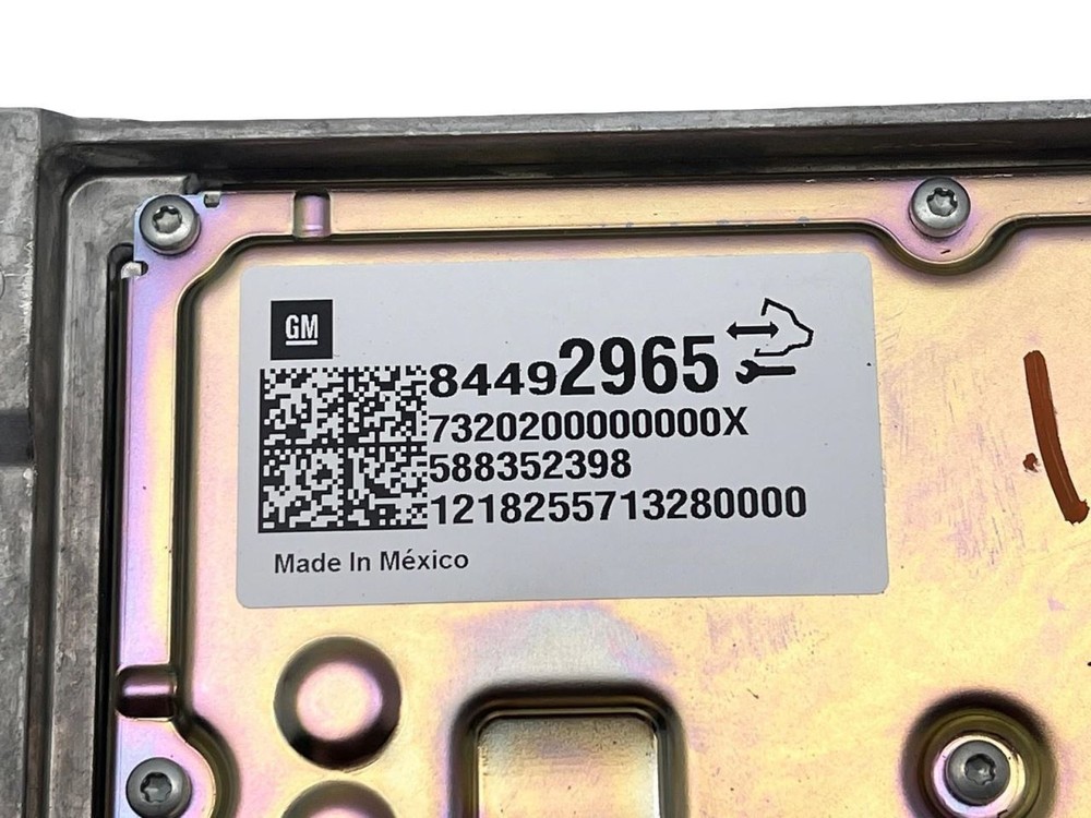 2019-2022 Cadillac XT4 Amplifier