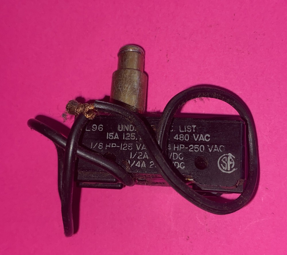 *USED* BZ-3RQ-MICRO SWITCH-SWITCH-FREE SHIPPING*