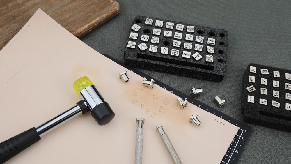 71 PCS Leather Stamping Tool Set - 68 Letters, Numbers & Patterns, 2 Punch Tools