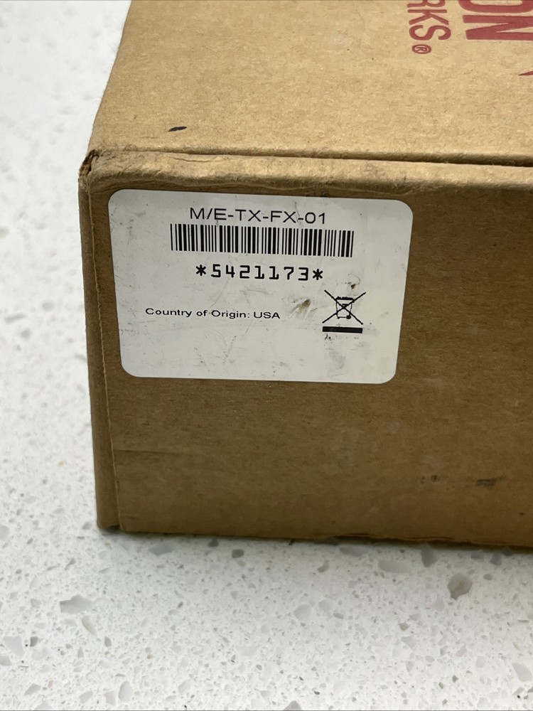 Transition Networks M/E-TX-FX-01 M/E-TX-FX-01-NA Mini Fast Ethernet Media