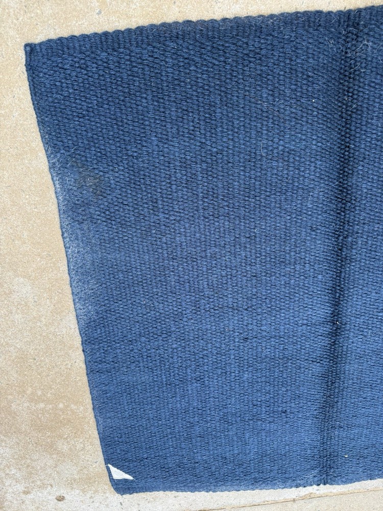 MAYATEX western saddle Pad - Solid Navy wool Folding - Gently used
