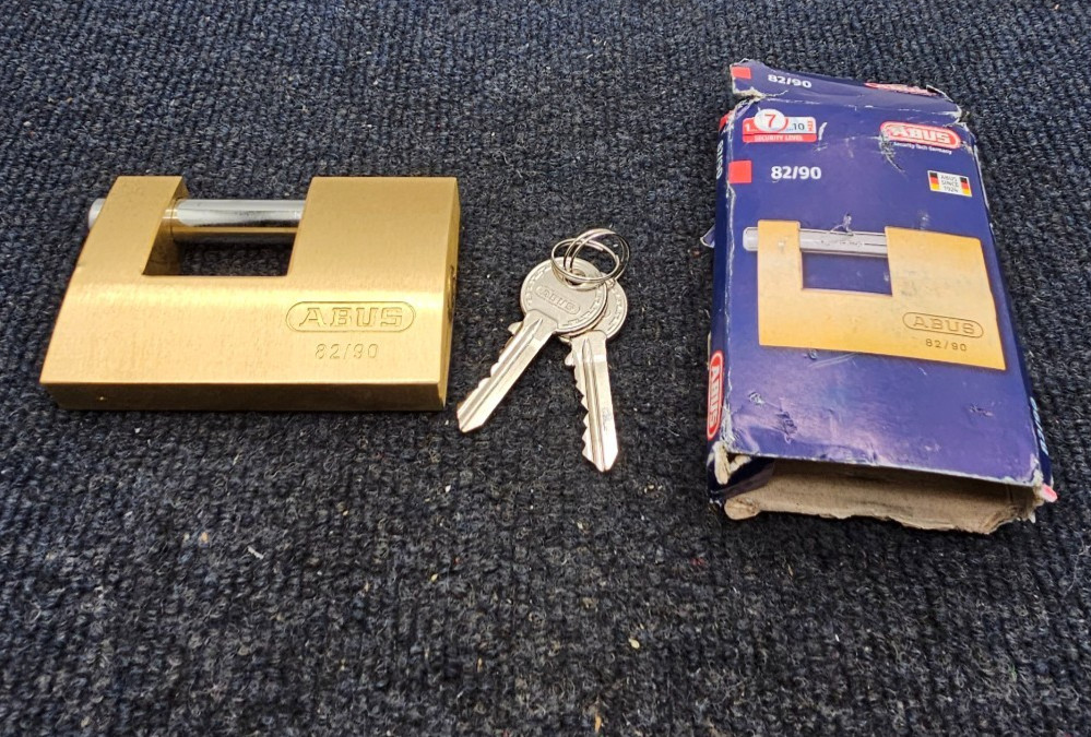 ABUS 3TMV1: 82/90 Monoblock Brass Shutter Padlock Keyed Alike Rectangle, Yellow
