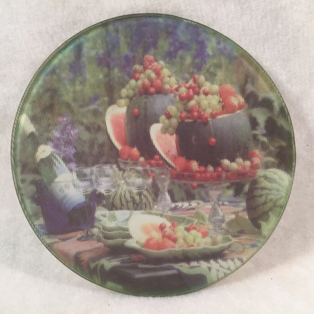 Textured Round Trivet Fruit/Wine Scene