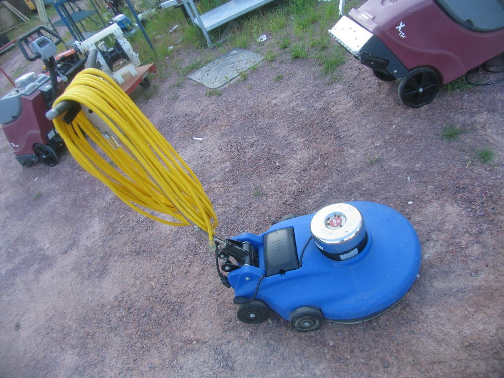 Clarke 2000DC High Speed Floor Buffer / Dust Control System