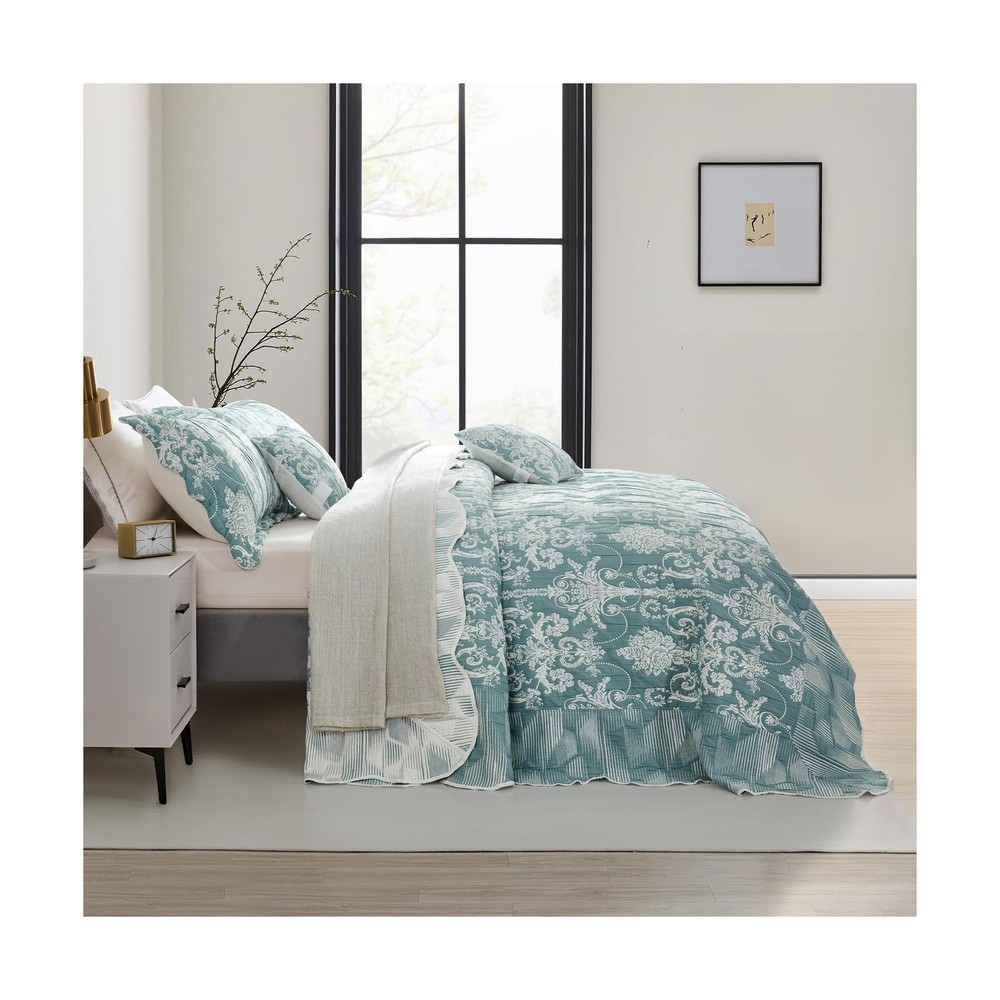 Oversized King Bedspread, Jacquard Matelasse Damask Pattern Design, Lightweig...