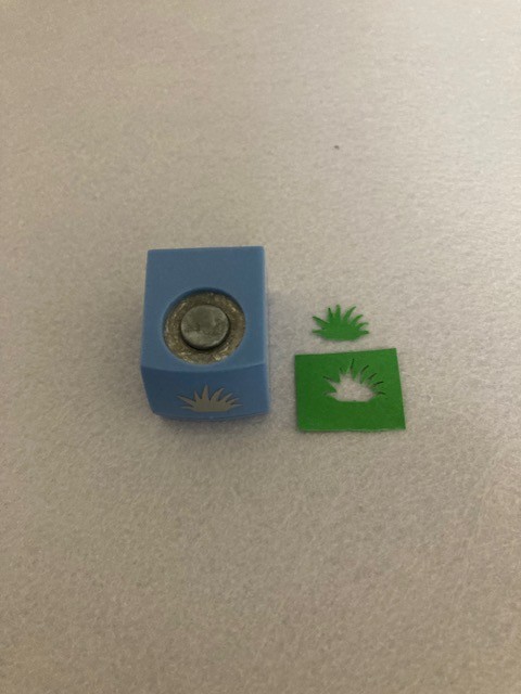 Paper Punch - Grass Shape - Small Size - 1/2 inch