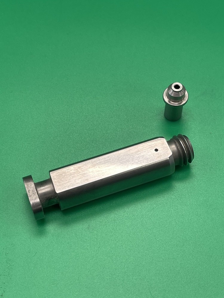 UVC AR4747 Interchangeable Insert Tip Mixing Chamber & Insert Fits Fusion AP