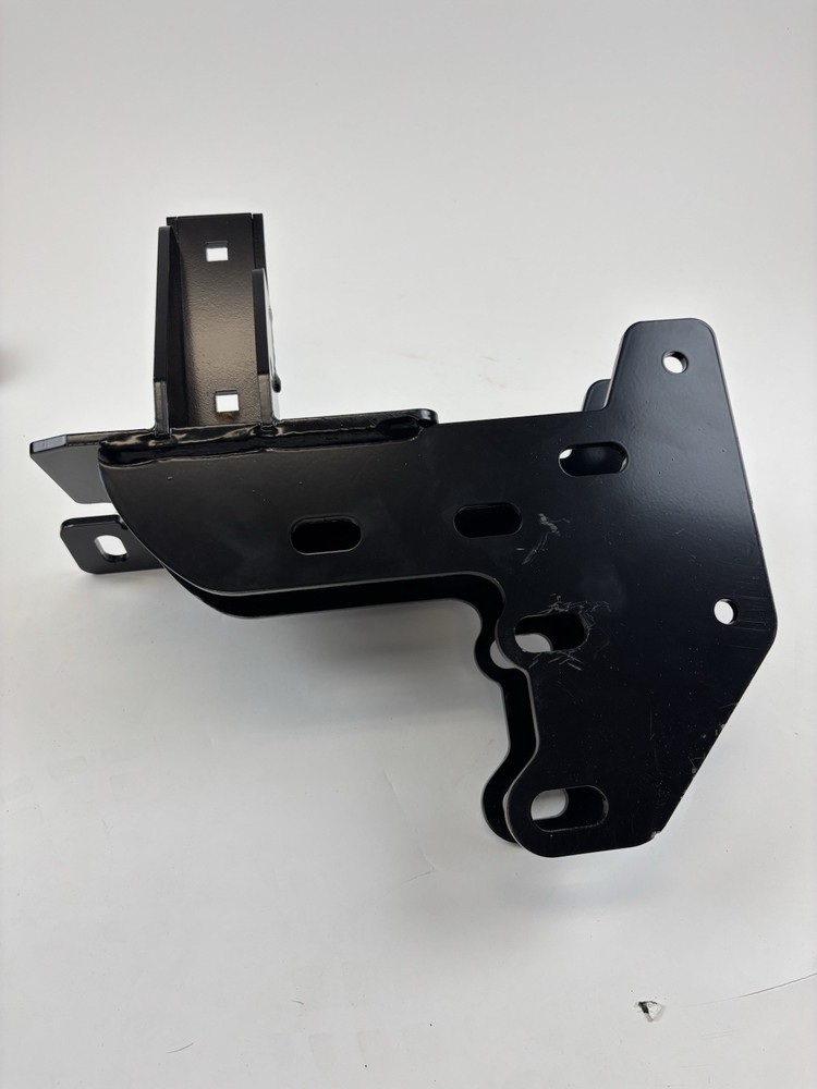 Open Box Winch Mount-Gen II Trans4Mer(TM) Kit Warn 94329