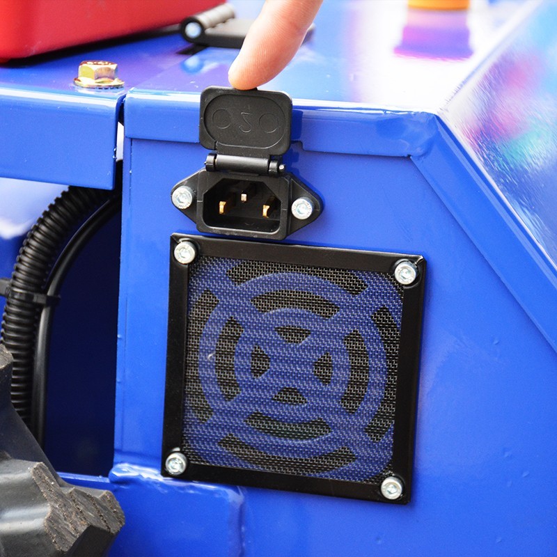 Gasoline Remote Controlled Tracked Lawn Mower RATO 225cc 7HP - Free Shipping