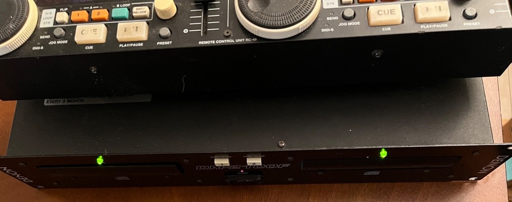 DENON DN-2600F