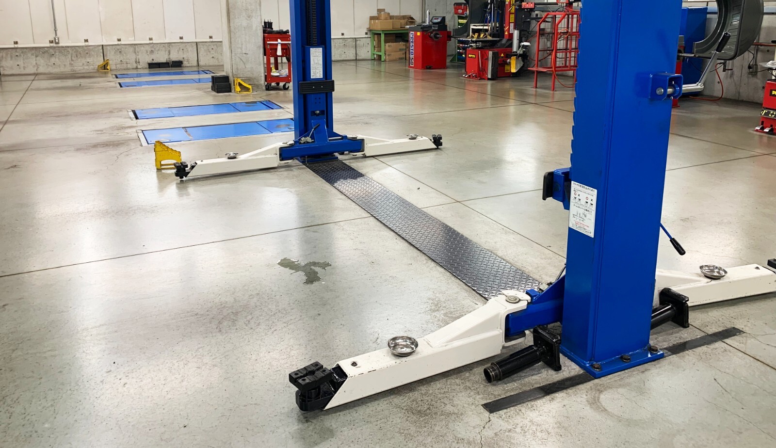 Nissan Genuine R35 GT-R 2007- FLYWHEEL-HOUSING Assy 32040-6AV0A OEM