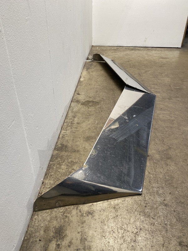 1997 Peterbilt 357 Visor (654-10773)
