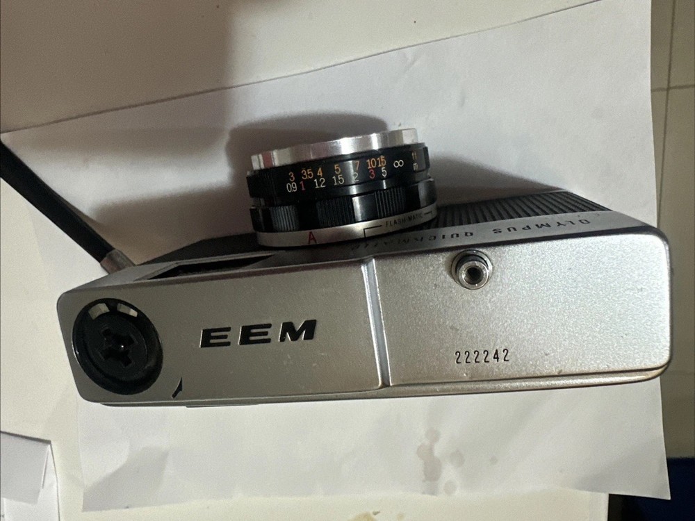 Vintage Olympus Quickmatic EES Camera - Untested - Made in Japan