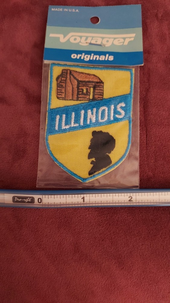 ILLINOIS LINCOLN LOG HOUSE NWT PATCH
