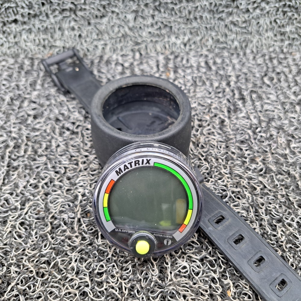 US Divers / Aqua Lung Matrix Scuba Dive Diving Computer Puck Module Wrist Band