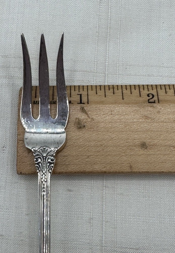 Gorham King Edward Sterling Silver Olive or Pickle Fork 5.75"