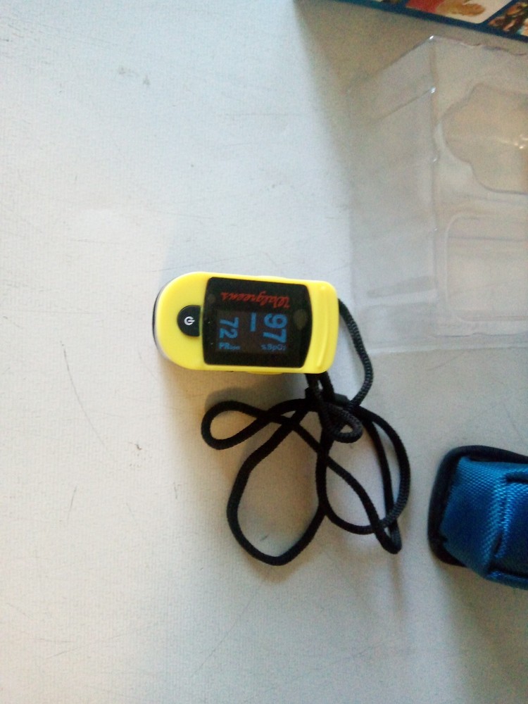 pulse oximeter fingertip