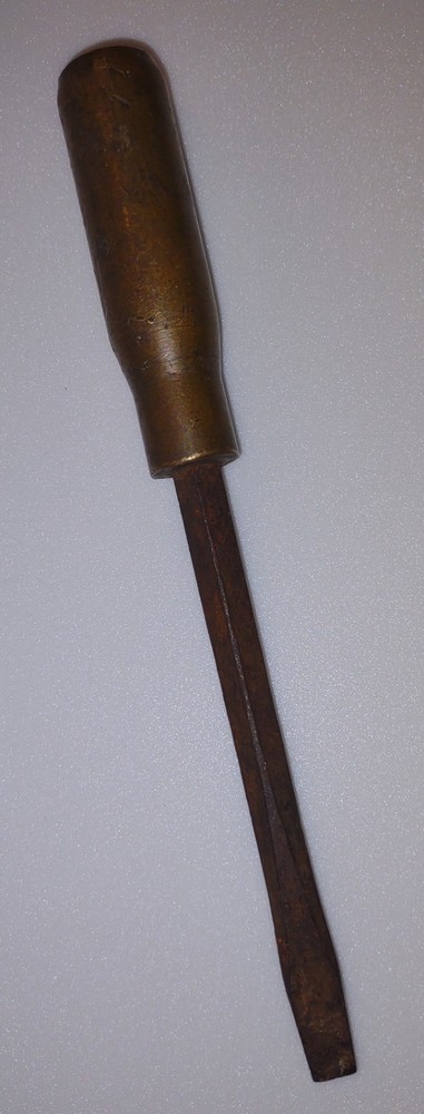 VTG 8-7/8" SOLID BRASS HANDLED SCREWDRIVER