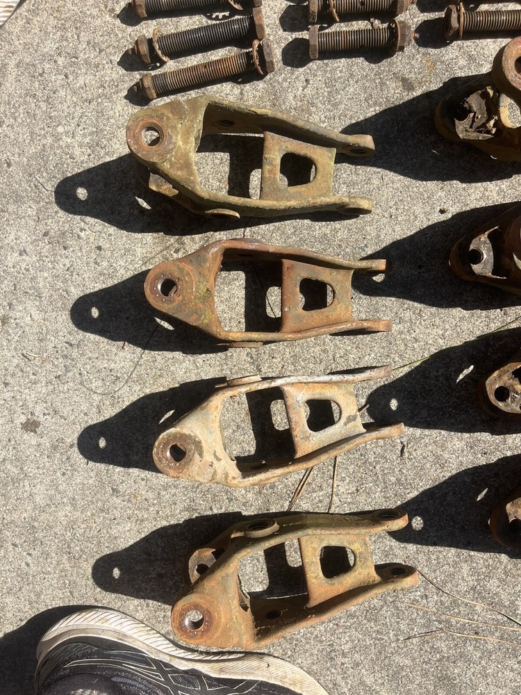 M29/C Studebaker Weasel Yoke, Threaded, Bogie Spring With Bolts