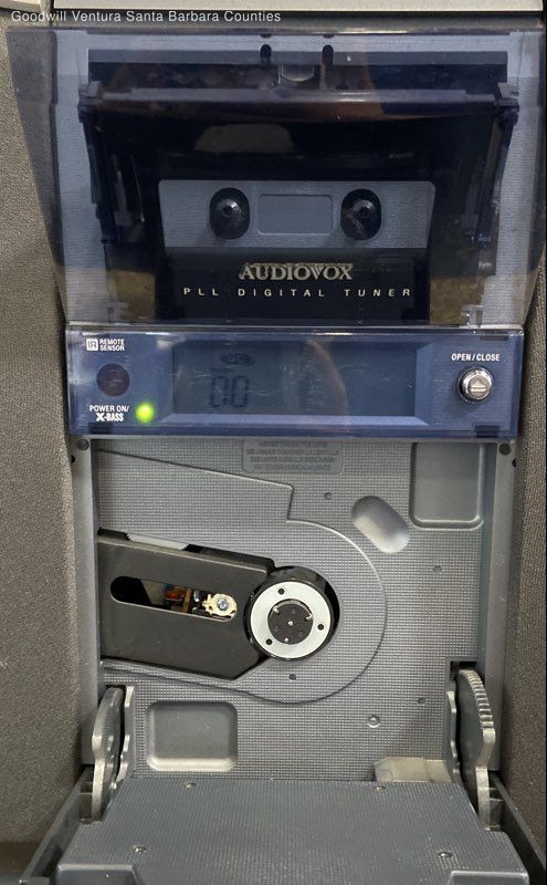 Avdiovox CD System with Cassette CE-500S Works