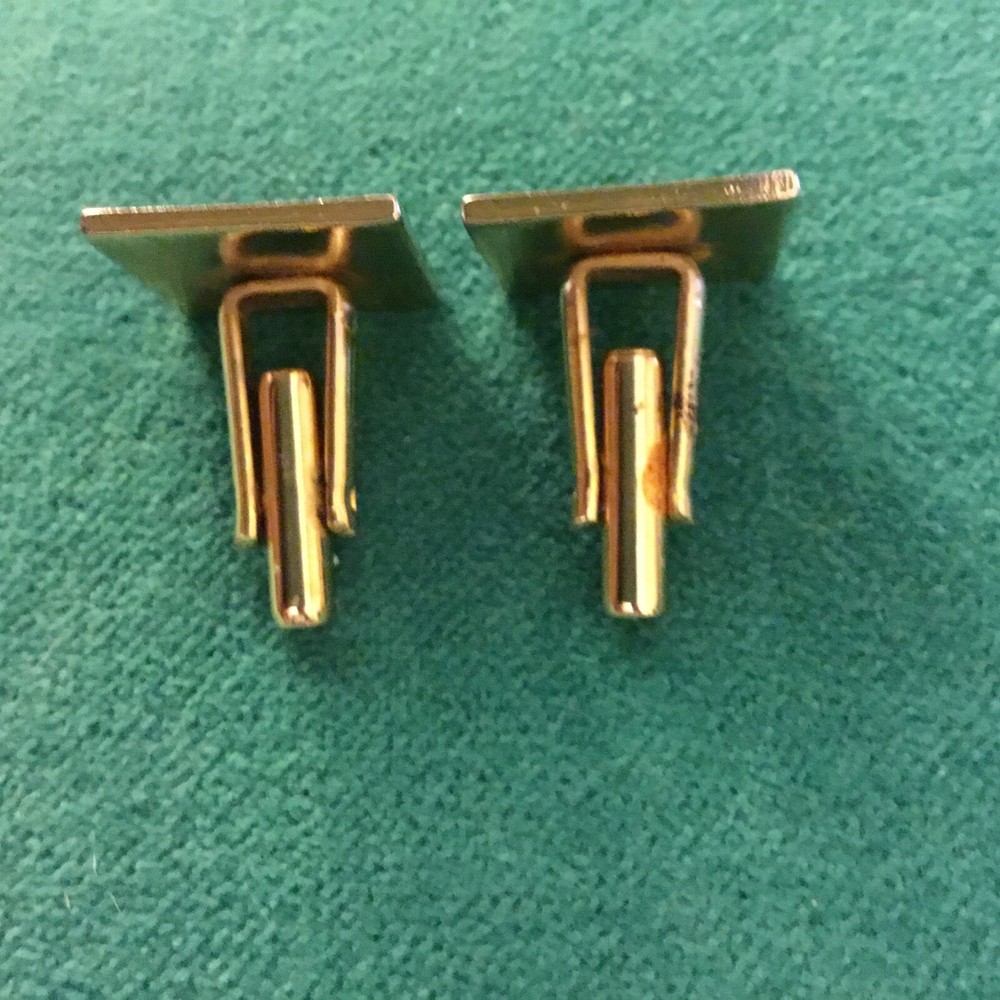 Diamond Cut Gold Tone