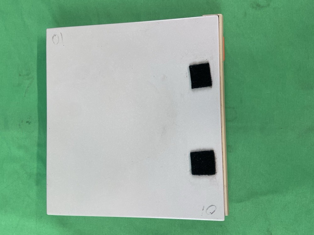 Boundless Technology 4000/260LF Color Terminal Powers on Read