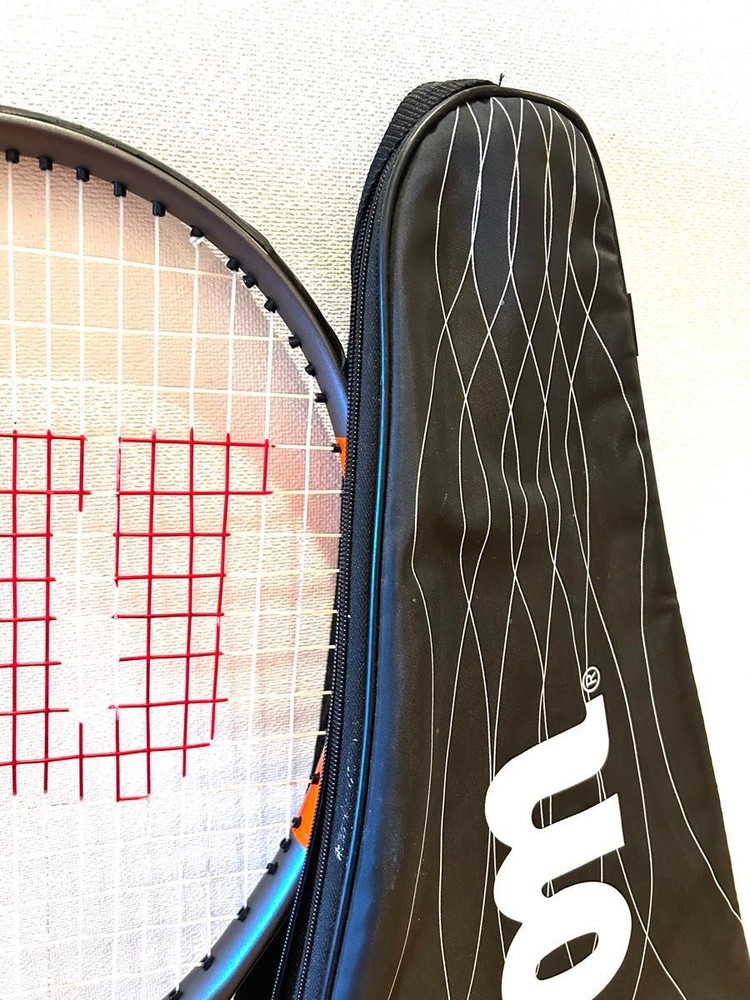 020 Wilson junior tennis racket with case