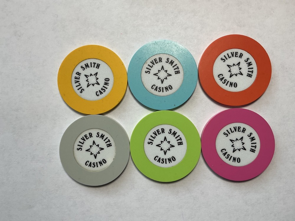 Six Silver Smith, Wendover, NV - Roulette chips