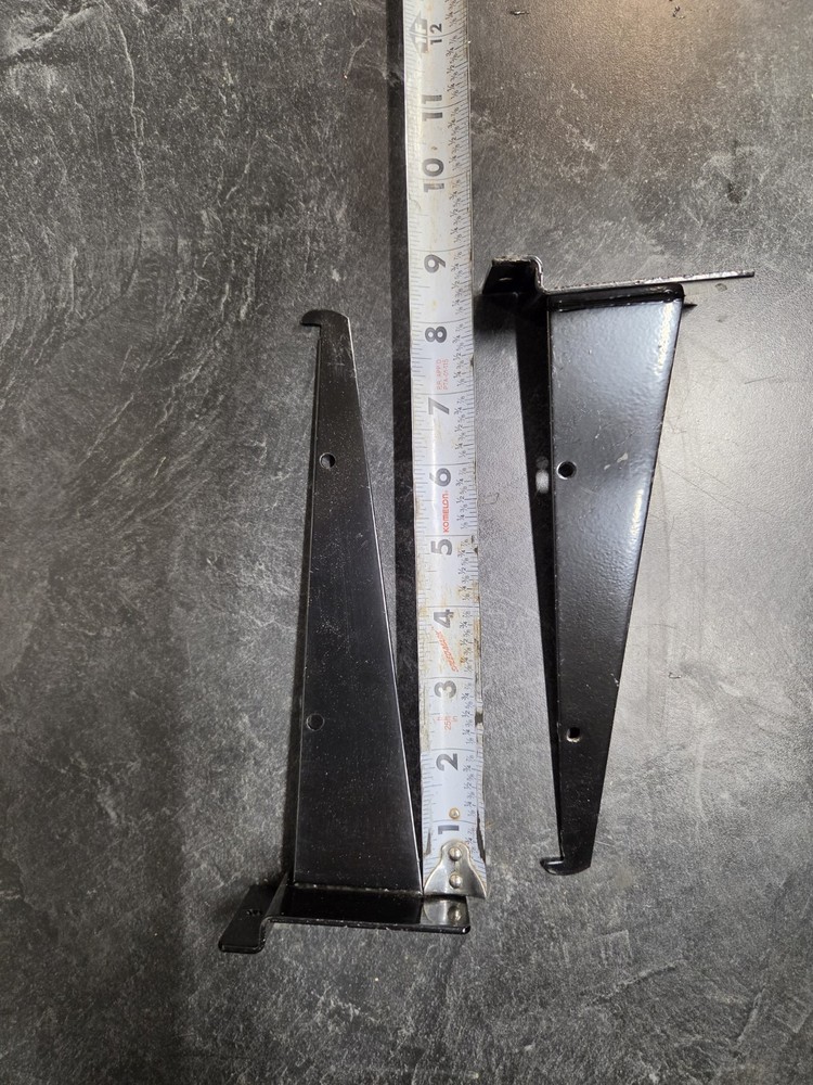 8" Slat Wall Bracket HEAVY DUTY Black  Quantity 10