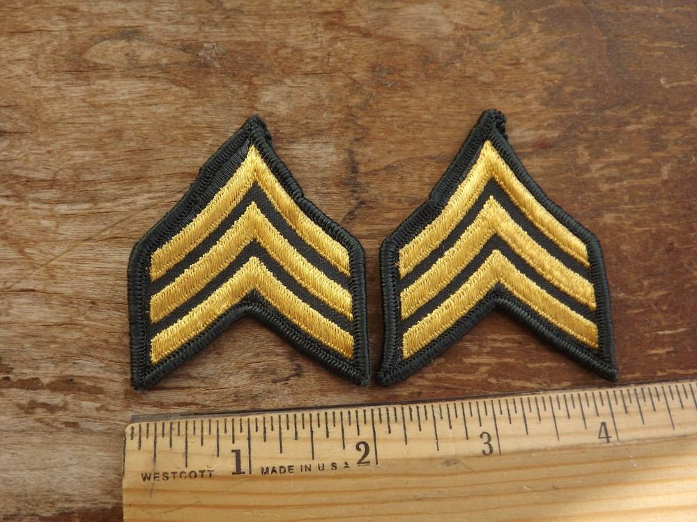 Pair, Army Sergeant (E-5) Female Chevrons - INV# A5978