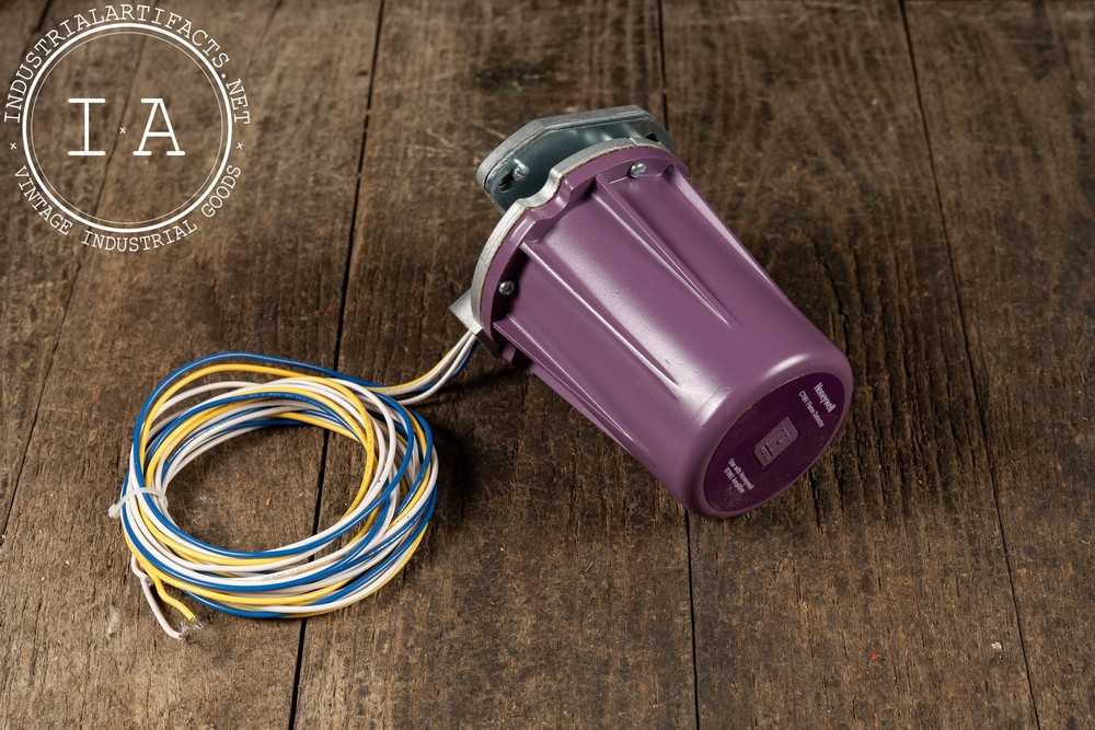 Honeywell C7061 Flame Detector