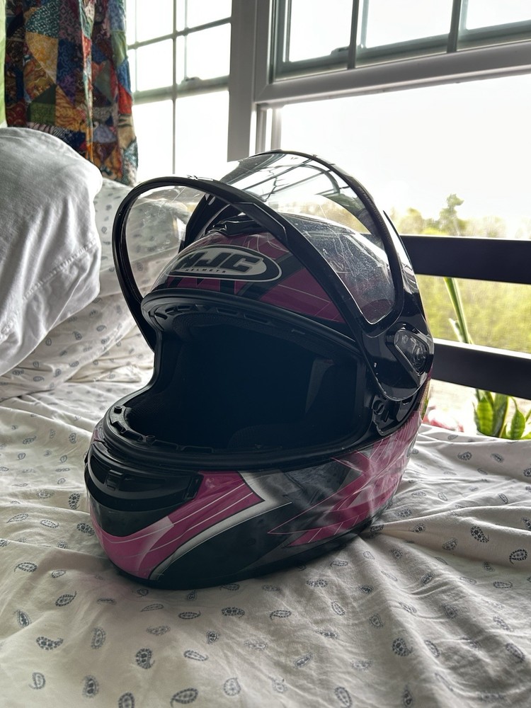 HJC MOTORCYCLE HELMET