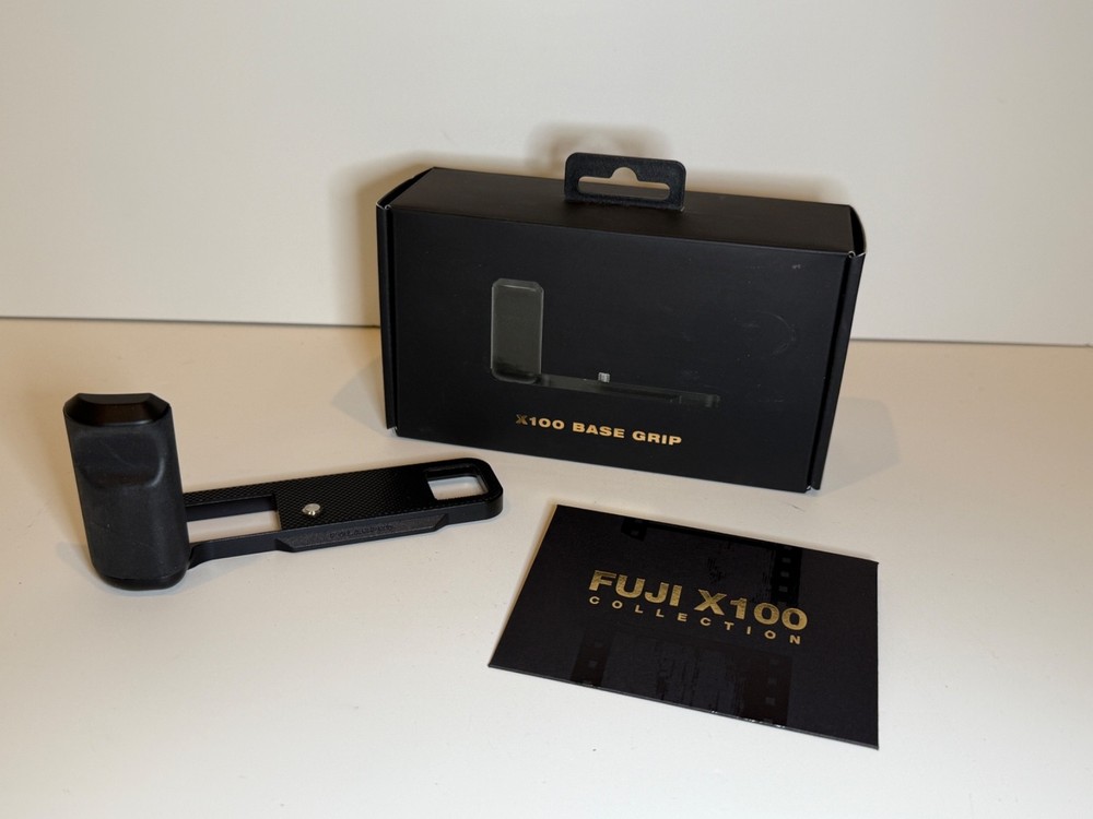 Polarpro X100 Base Grip - Black - Open Box