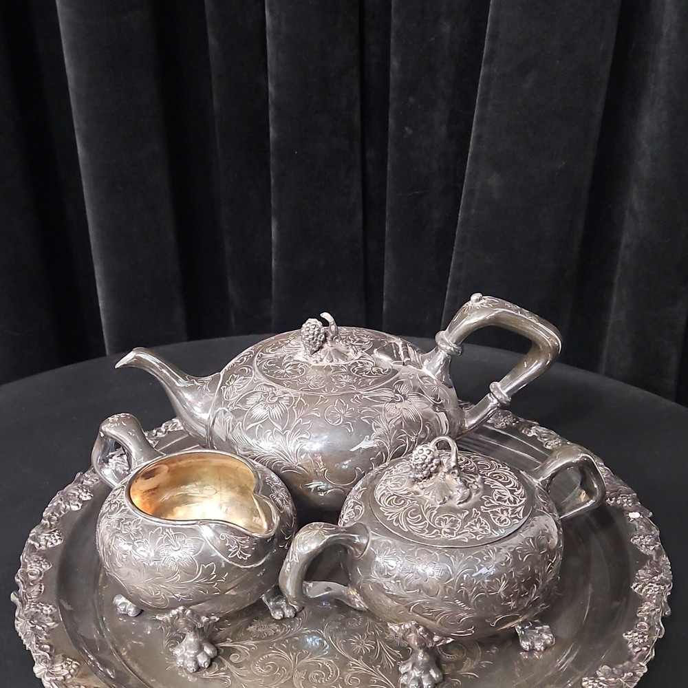 Vintage meriden silver plate co tea set