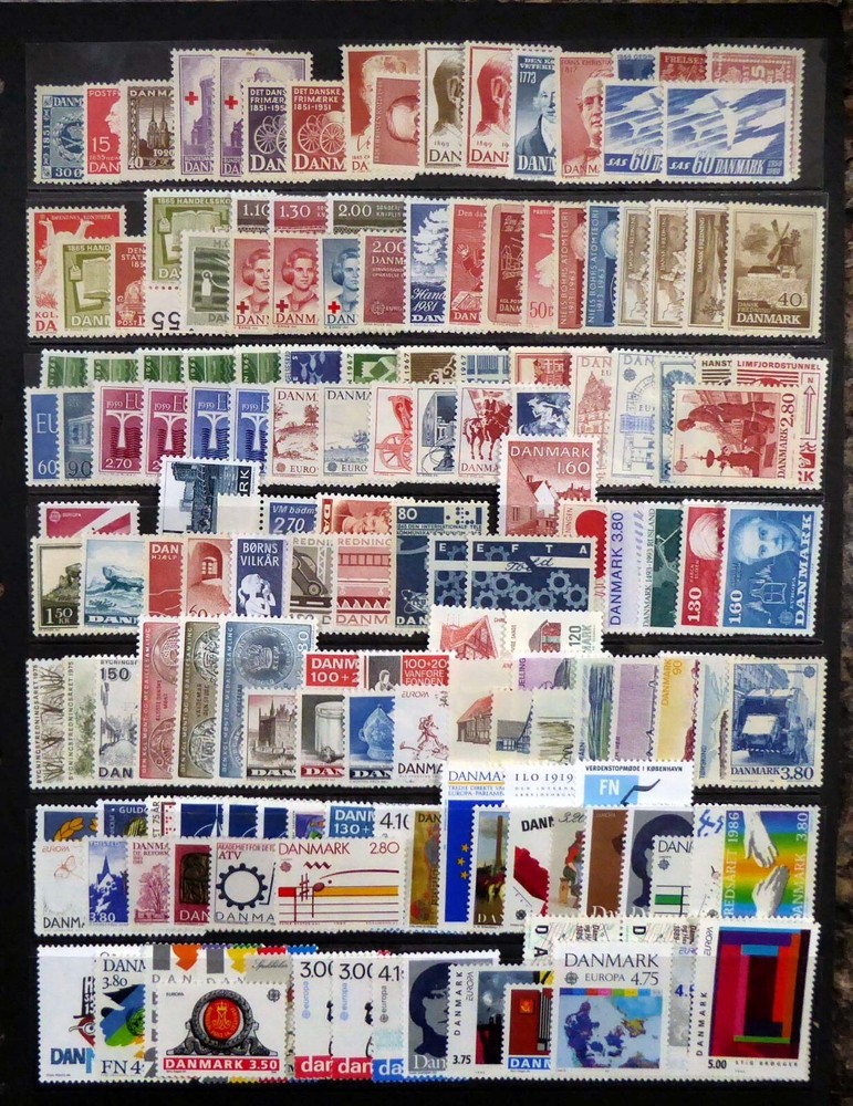 DENMARK Selection Various Mint on 2 Pages Face Value 470Kr GM966