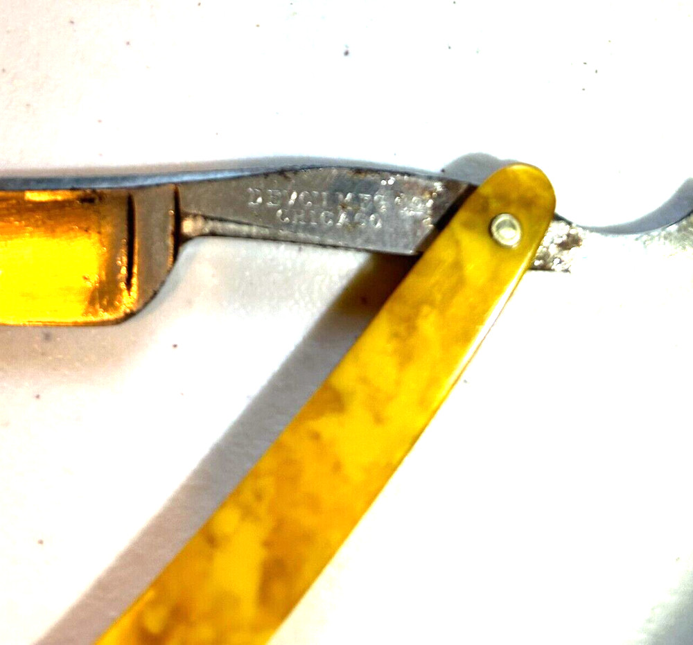 Devon MFG Co Chicago straight razor yellow mottled handle