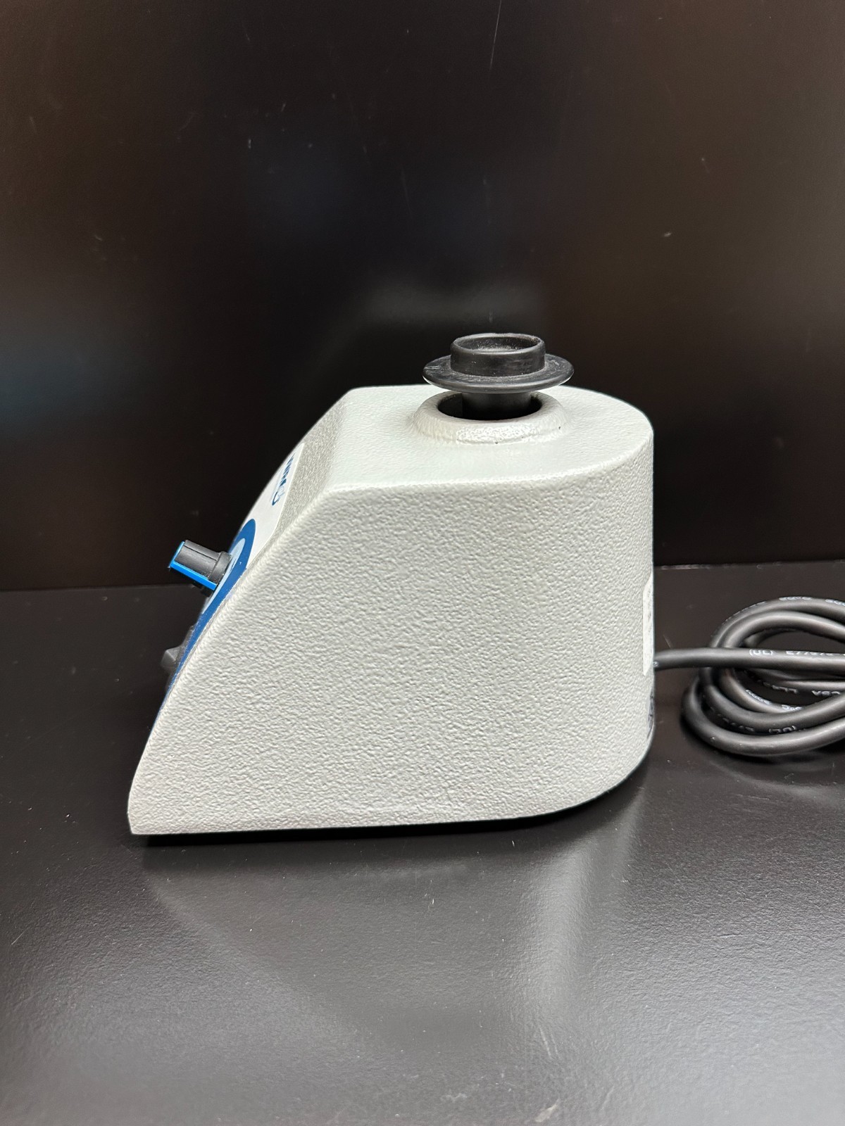 VWR Cat No 58818-127 Analog Vortex Mixer with Warranty