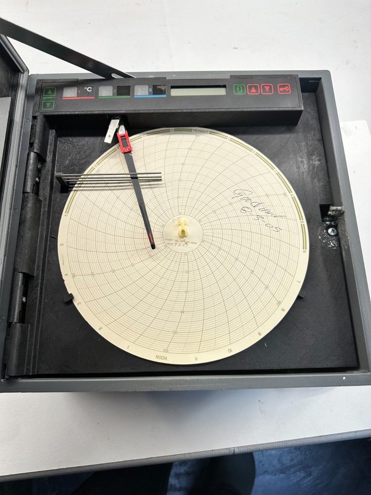 KENT P105M Clearspan Circular Chart Recorder